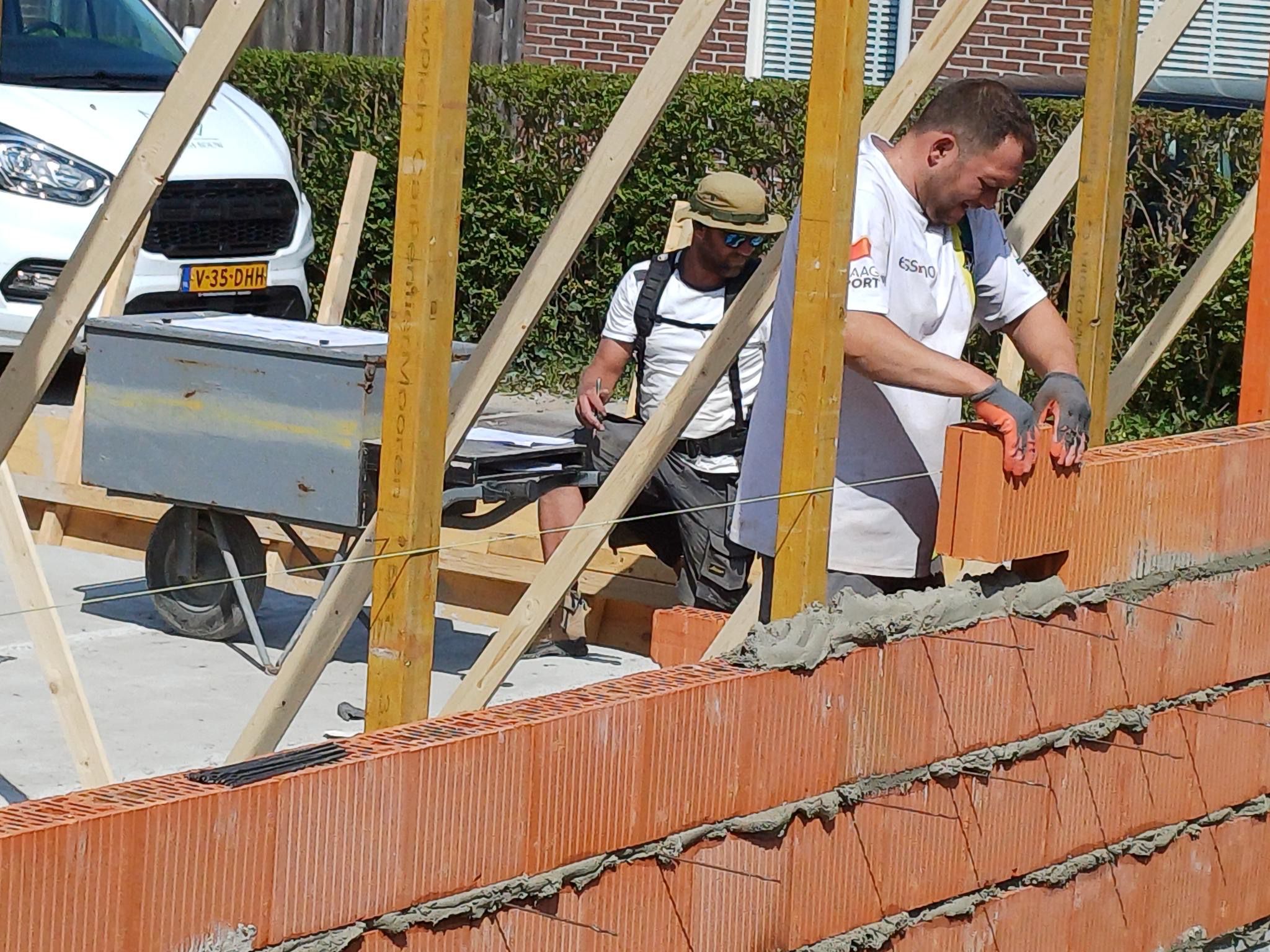 8f19575d-a862-49d4-9dd8-f8085013db4d